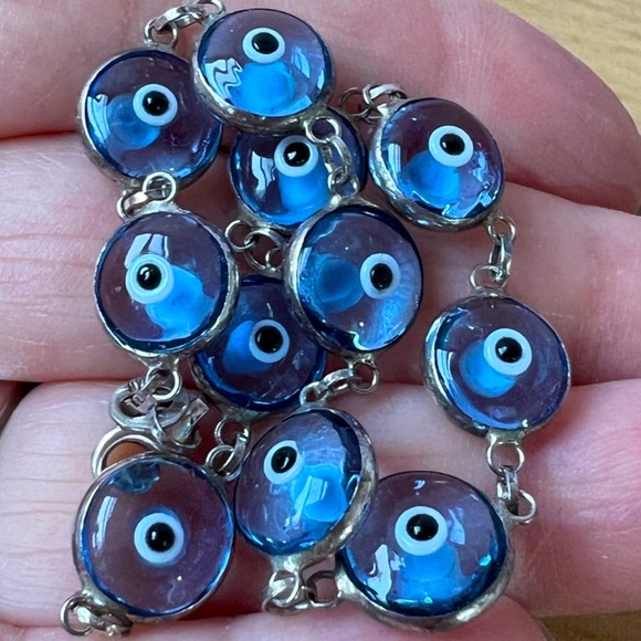 VINTAGE STERLING SILVER BLUE EVIL EYE PROTECTION BRACELET SOLID MADE BEAUTIFUL - Picture 12 of 16